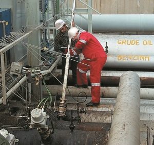 Liquid Sampling Probe Installation